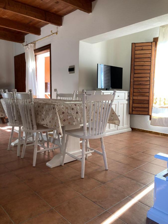 Residence Spiaggia Bianca Golfo Aranci Zewnętrze zdjęcie