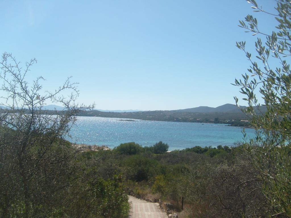 Residence Spiaggia Bianca Golfo Aranci Zewnętrze zdjęcie