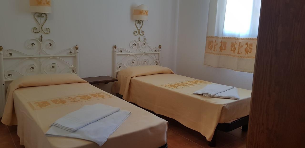 Residence Spiaggia Bianca Golfo Aranci Zewnętrze zdjęcie